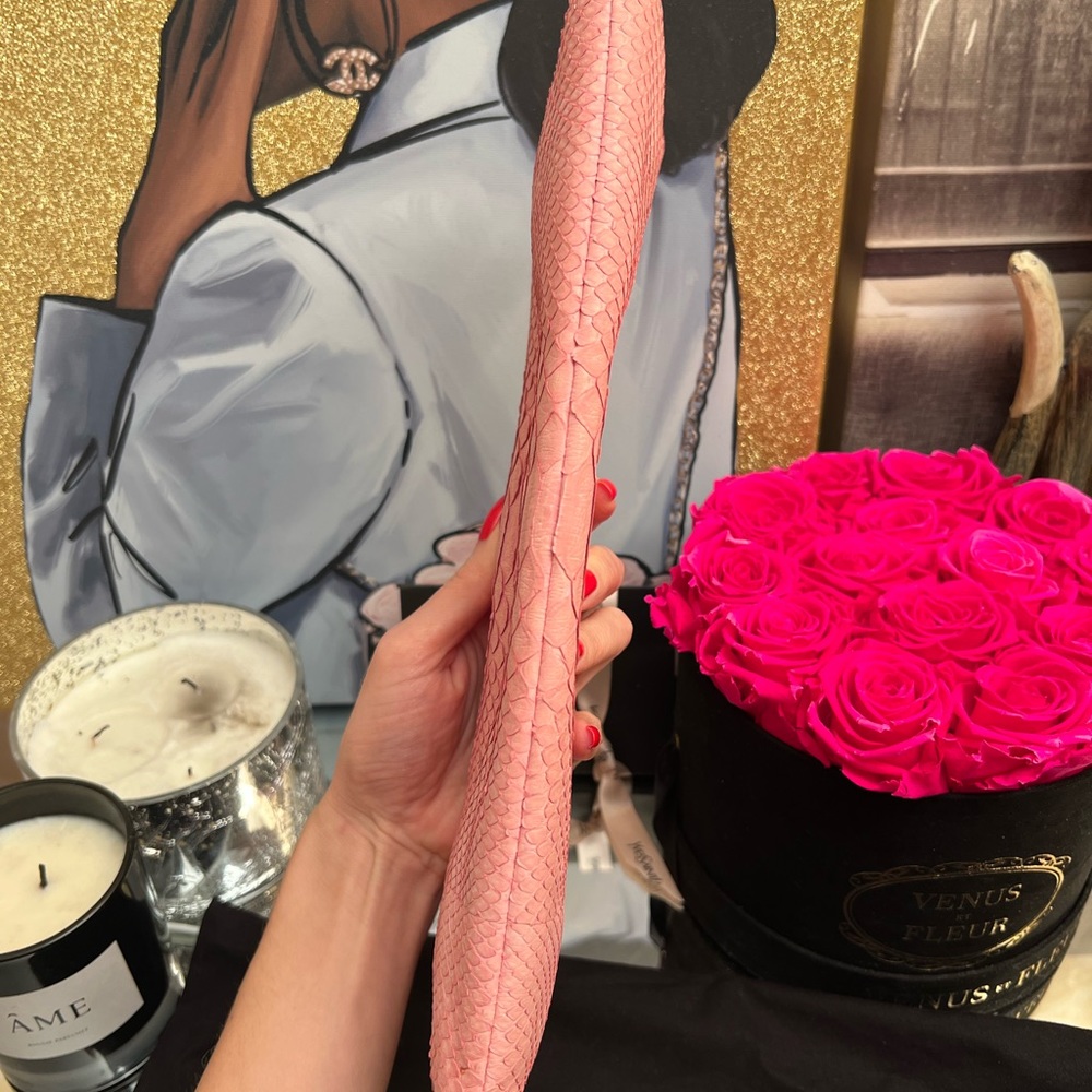 Chanel pink python clutch - Picture 8 of 10